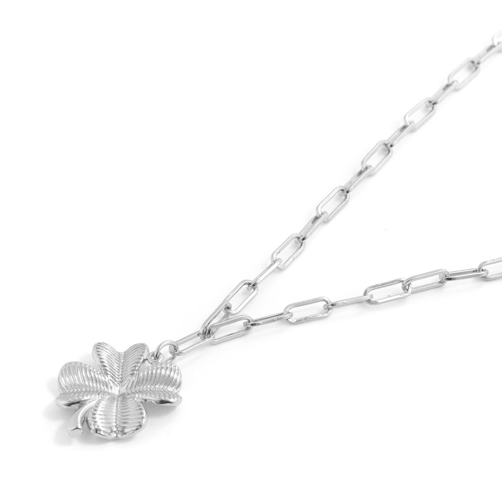COLLAR CON COLGANTE LUCKY SILVER
