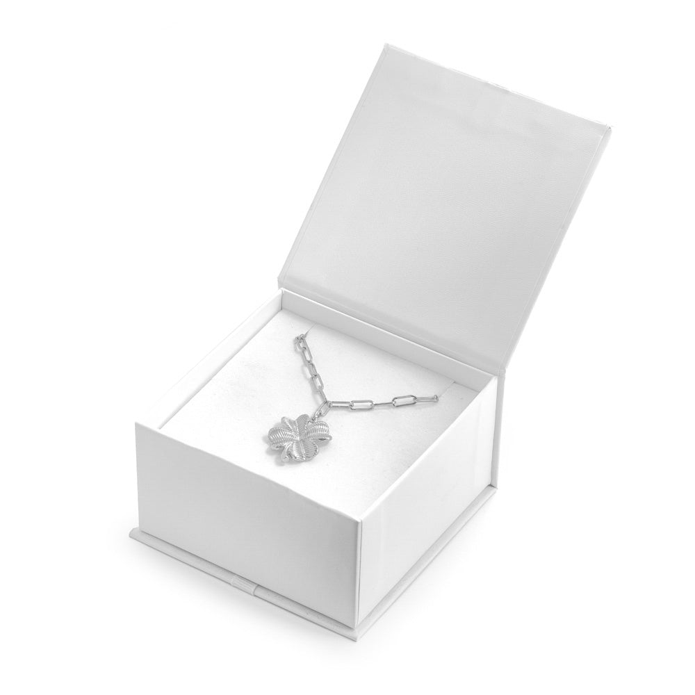 COLLAR CON COLGANTE LUCKY SILVER