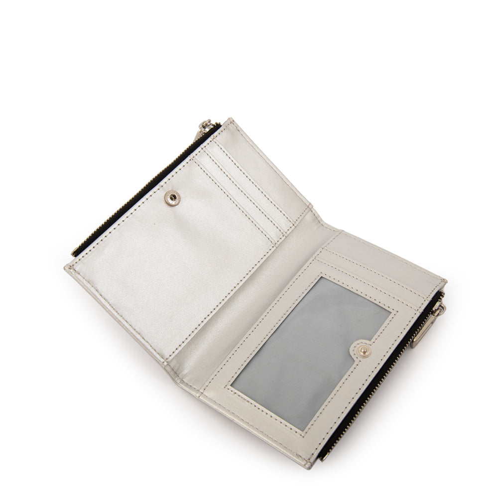 BILLETERA MEDIANA CROMA PLATEADO