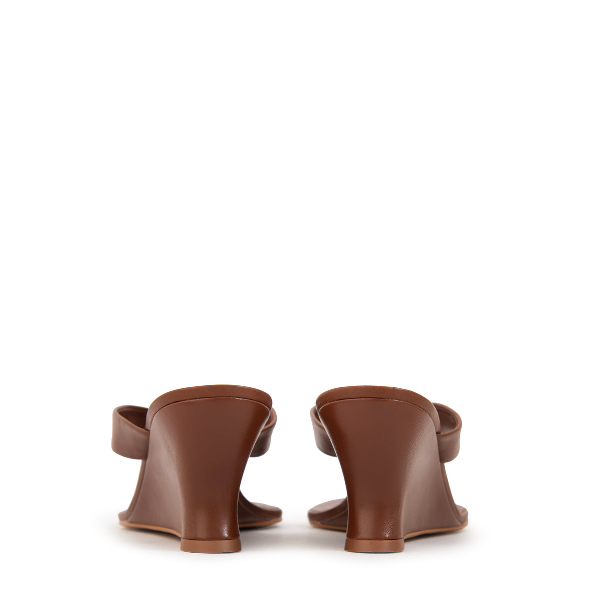 SANDALIA MULE NOEMI MARRÓN