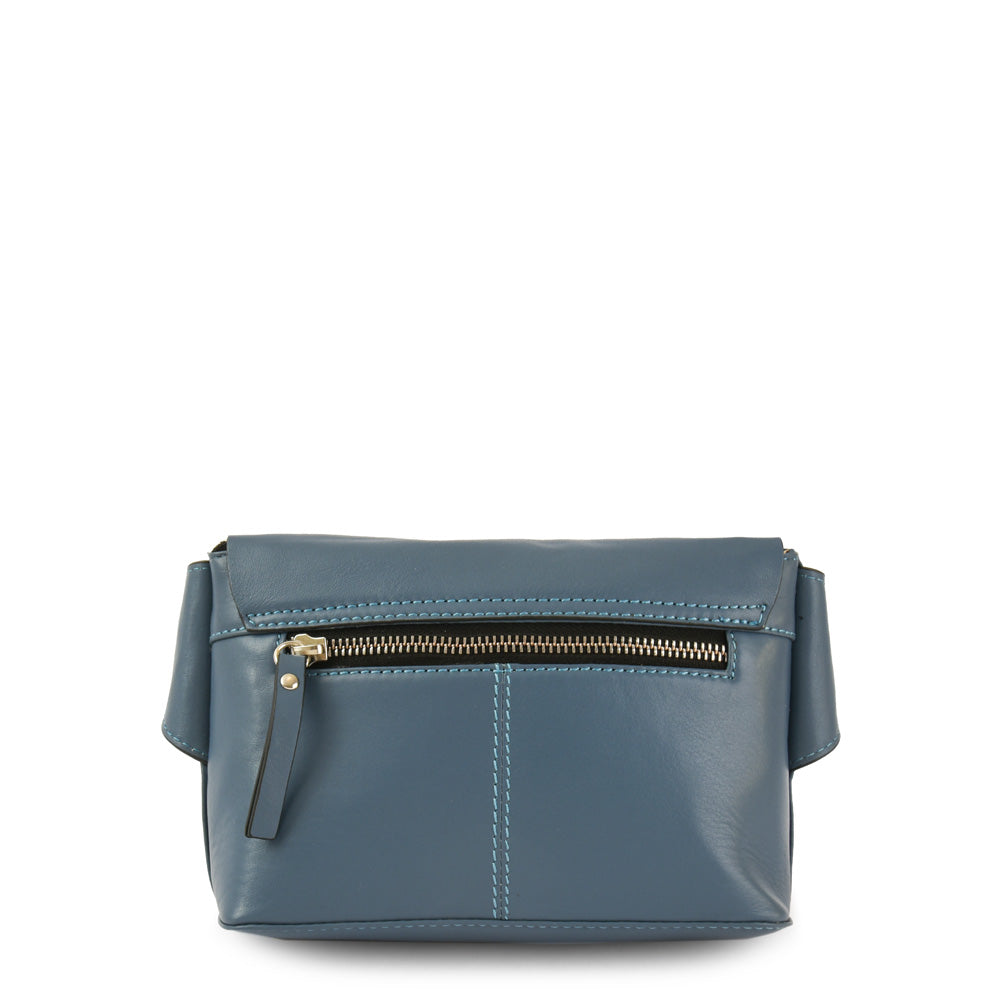 RIÑONERA CUERO PARANA CELESTE