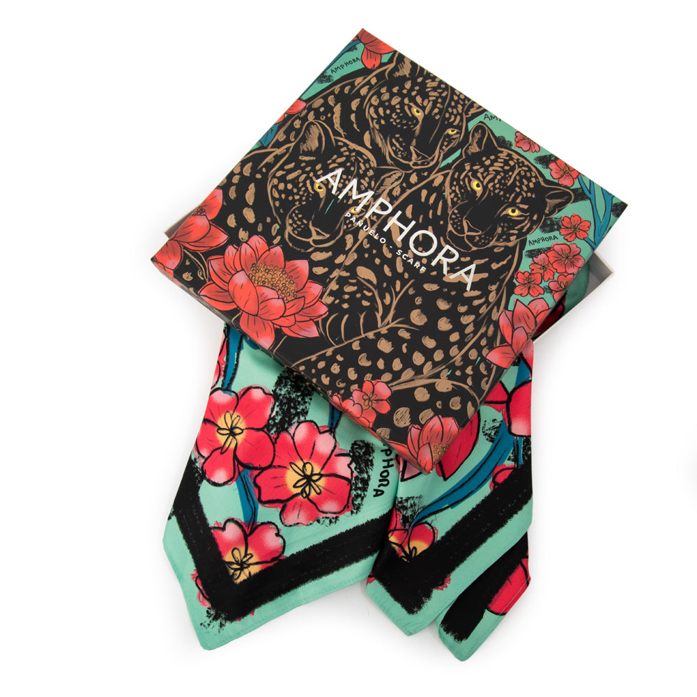 PAÑUELO MEDIANO LOTUS NEGRO