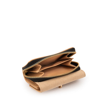 BILLETERA CHICA MAGGIE BEIGE