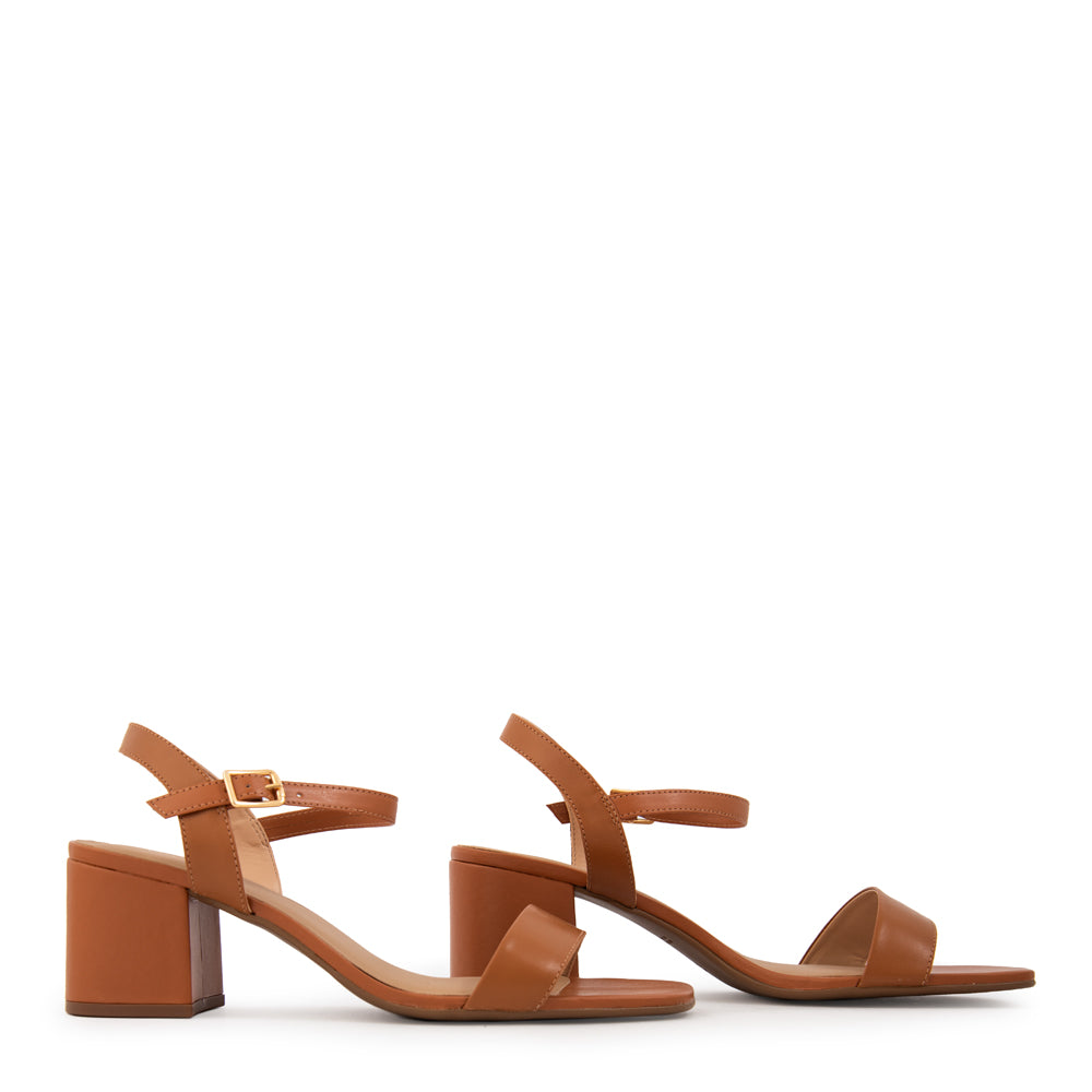 SANDALIA MONICA CAMEL