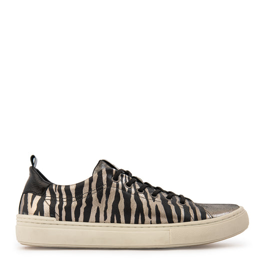 ZAPATILLA WILD NEGRO