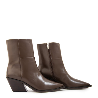 BOTA CAÑA BAJA PAULA MARRÓN